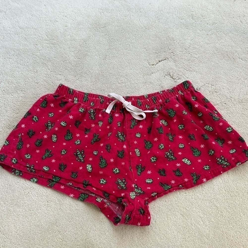Forever 21 Red Cotton Shorts Green Cactus Print Drawstring Size Medium